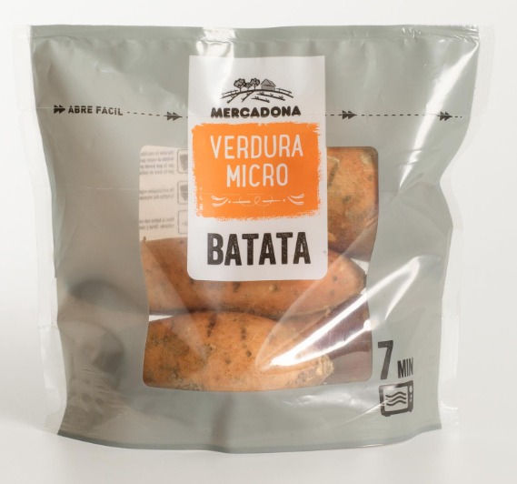 ENSALADA DE TOMATE CON LECHUGA Y CEBOLLA CON FIAMBRE DE PAVO Y PATATA COCIDA